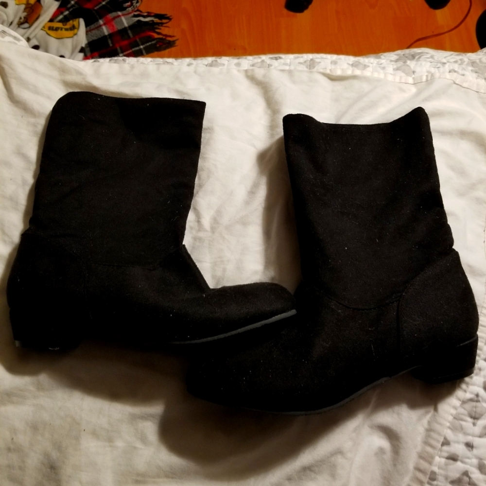 Black booties